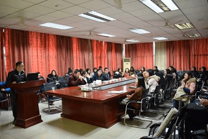 说明: E:\桂恒俊辅导员工作\其它\新闻\伟德中国官网入口新闻部：选调生之路  华农人在基层\伟德中国官网入口新闻部：选调之路 华农人在基层\1.jpg