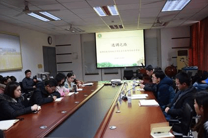 说明: E:\桂恒俊辅导员工作\其它\新闻\伟德中国官网入口新闻部：选调生之路  华农人在基层\伟德中国官网入口新闻部：选调之路 华农人在基层\2.jpg